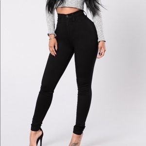 ❌Fashion Nova Jeans❌